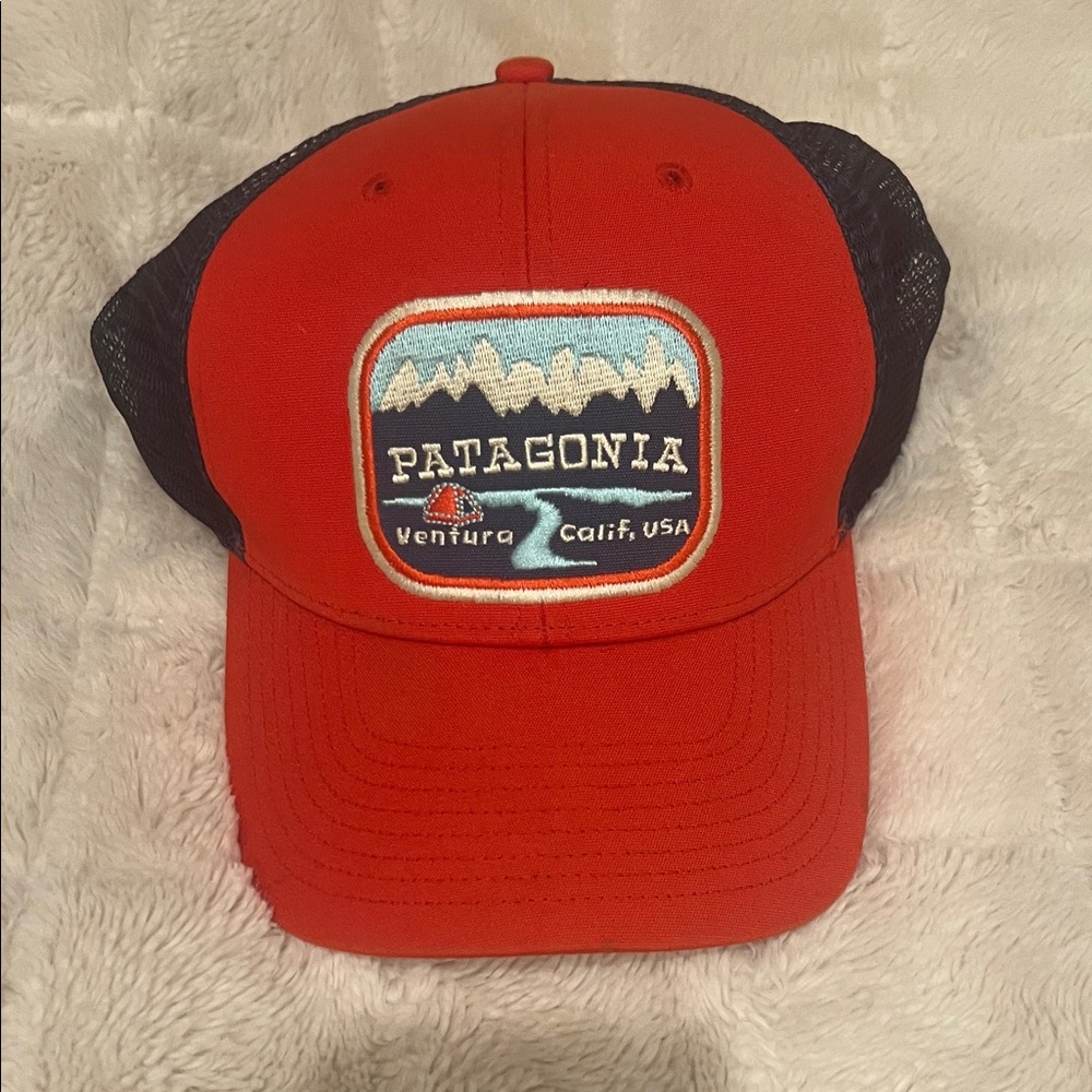 Patagonia Pointed West Ventura CA USA Patch Mesh Snap Back Trucker Hat OSFA Red
